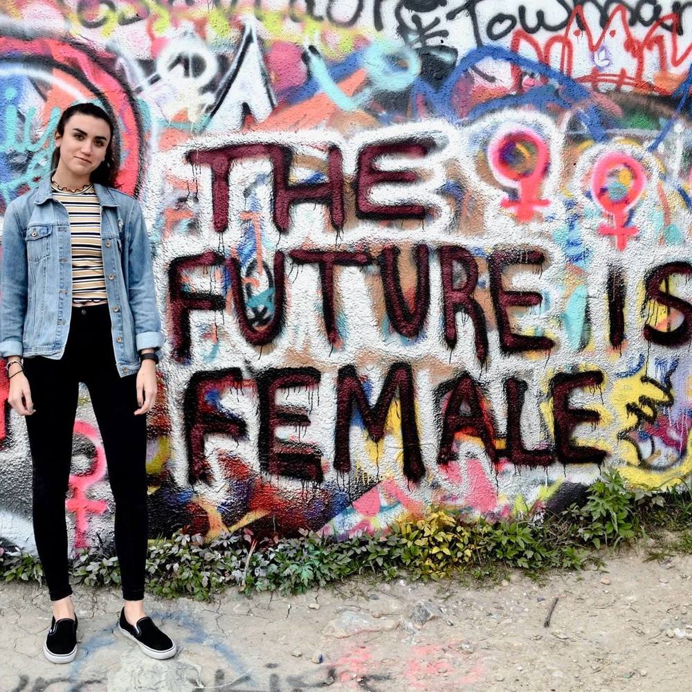 Meet your Posher, Lauren